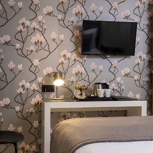 Aanpalende Kamer
